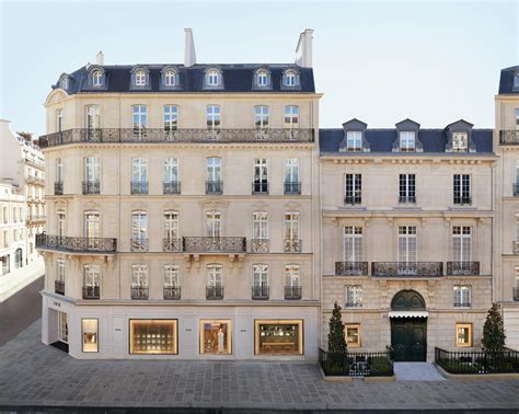 christian dior paris shop|christian dior gallery paris.